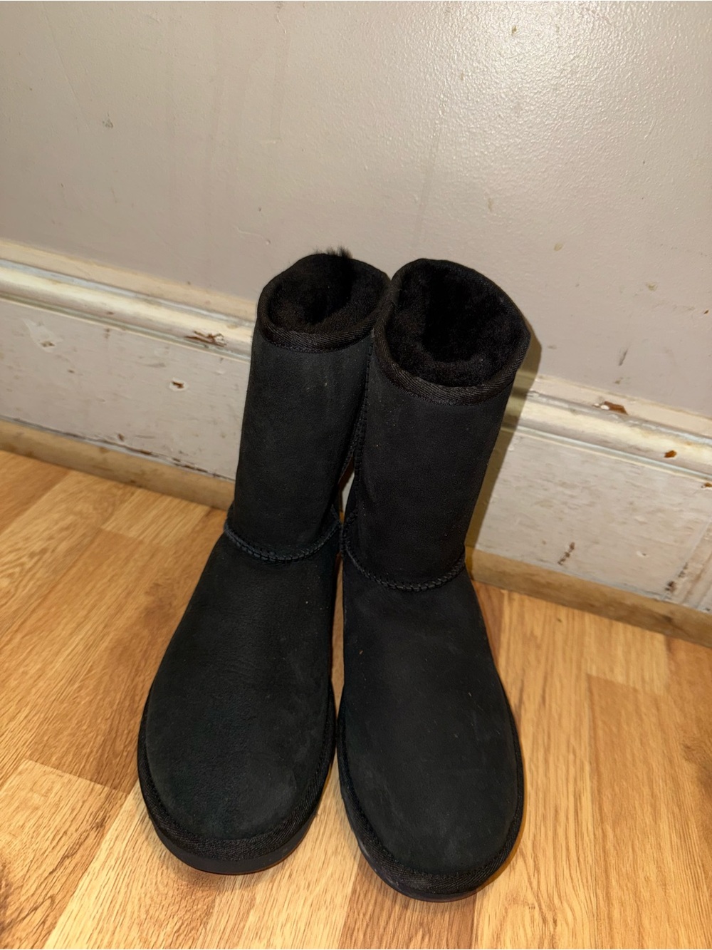 UGG Black Classic Short Suede Winter Boot
